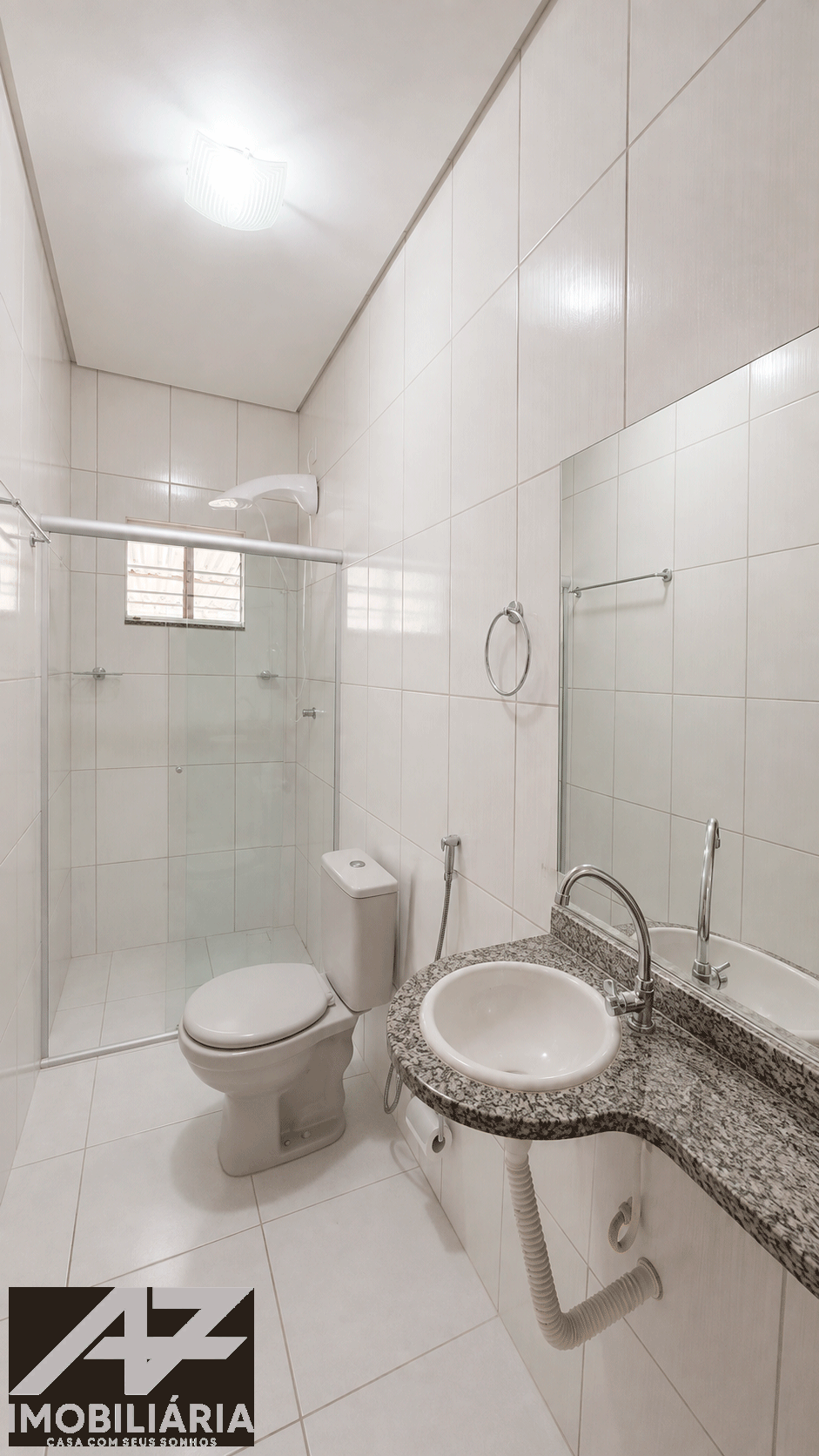 APARTAMENTO COM EXCELENTE LOCALIZAÇÃO NO BAIRRO SÃO JOSÉ